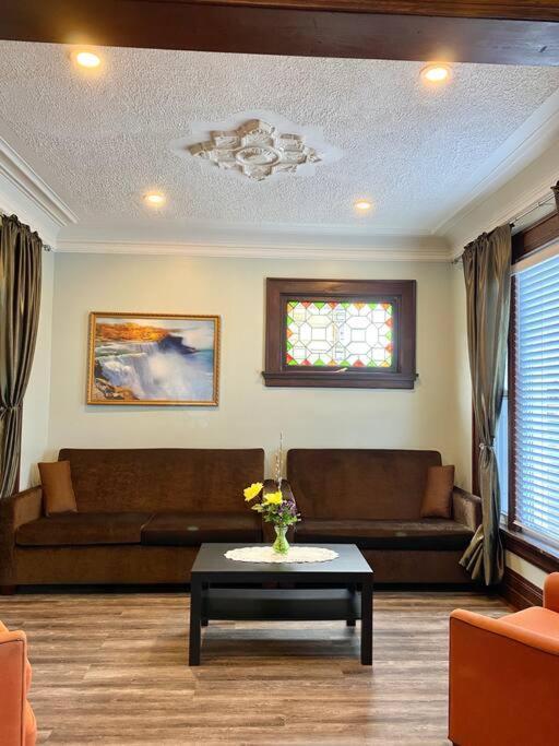 Cozy Suite-Walk To The Falls! Niagara Falls Extérieur photo